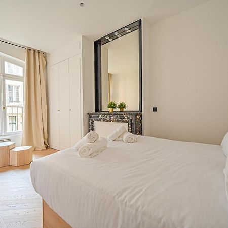 Sumptuous & Serene Parisian Flat Экстерьер фото