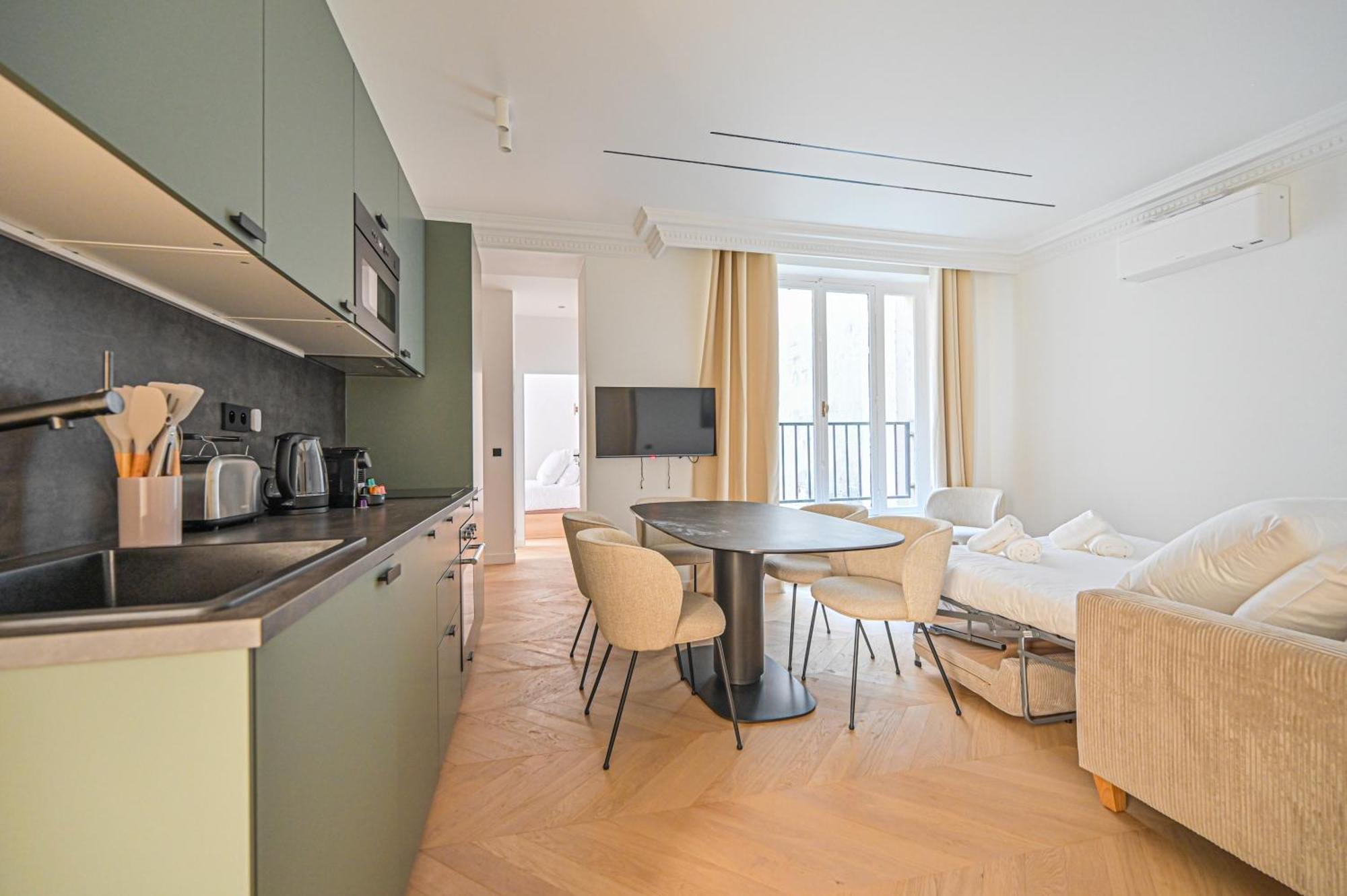 Sumptuous & Serene Parisian Flat Экстерьер фото